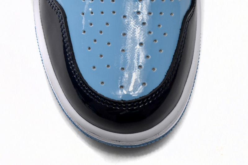 Q3 Air Jordan 1 Retro High OG UNC Patent