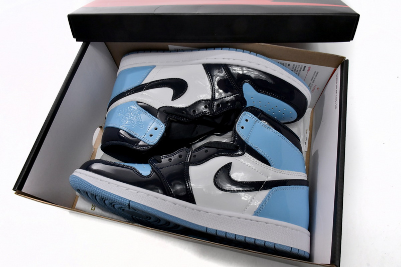 Q3 Air Jordan 1 Retro High OG UNC Patent