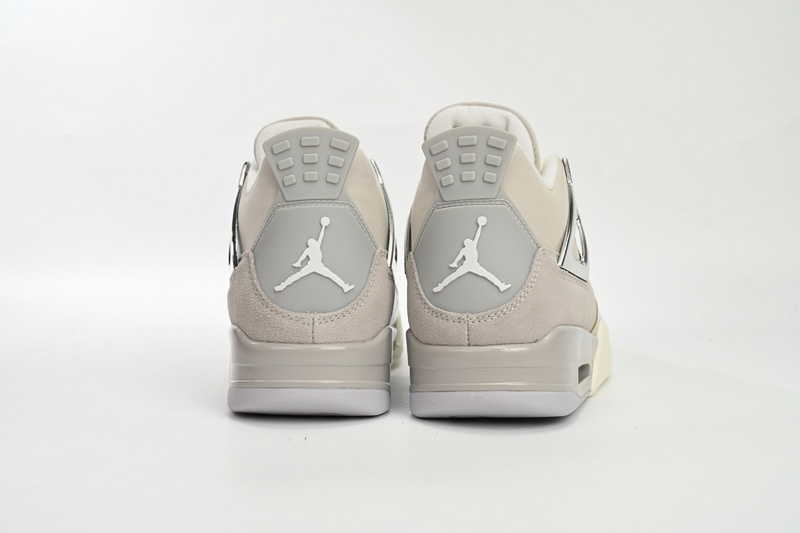 Q4 Batch  Air Jordan 4 WMNS “Frozen Moments”