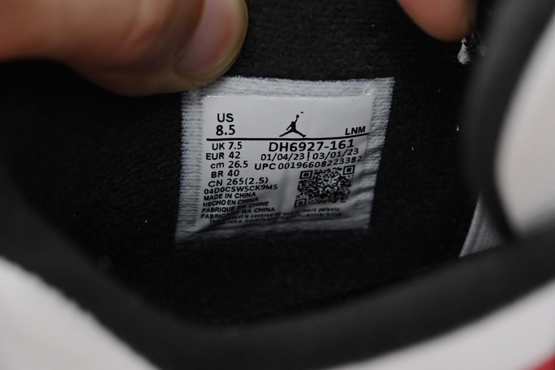 Q4 Batch Air Jordan 4 “Red Cement”