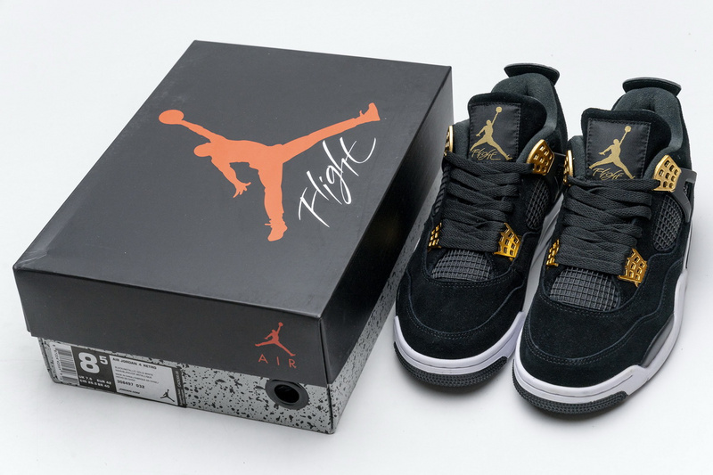 Q4 Batch Air Jordan 4 Retro “Royalty”