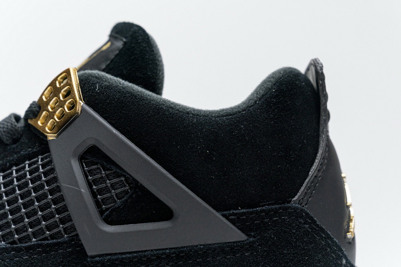 Q4 Batch Air Jordan 4 Retro “Royalty”