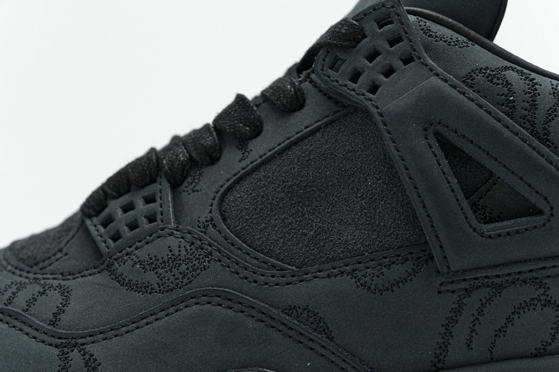 Q4 Batch Air Jordan 4 Retro KAWS Black