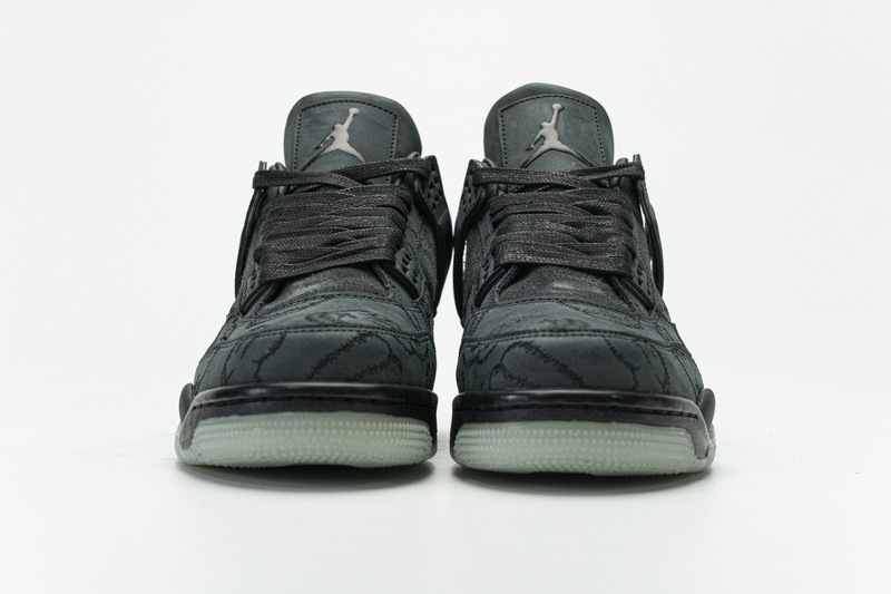 Q4 Batch Air Jordan 4 Retro KAWS Black