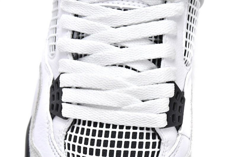 Q4 Batch Air Jordan 4 Retro Military Black