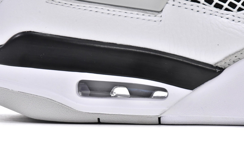 Q4 Batch Air Jordan 4 Retro Military Black