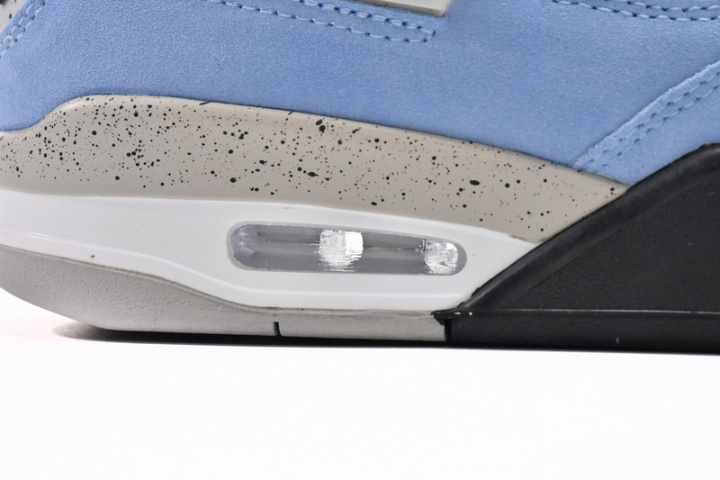 Q4 Batch Air Jordan 4 SE University Blue