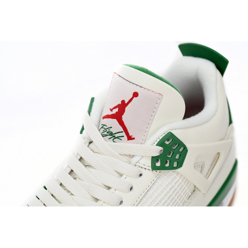 Q4 Batch Nike SB x Air Jordan 4 “Pine Green”Calaite