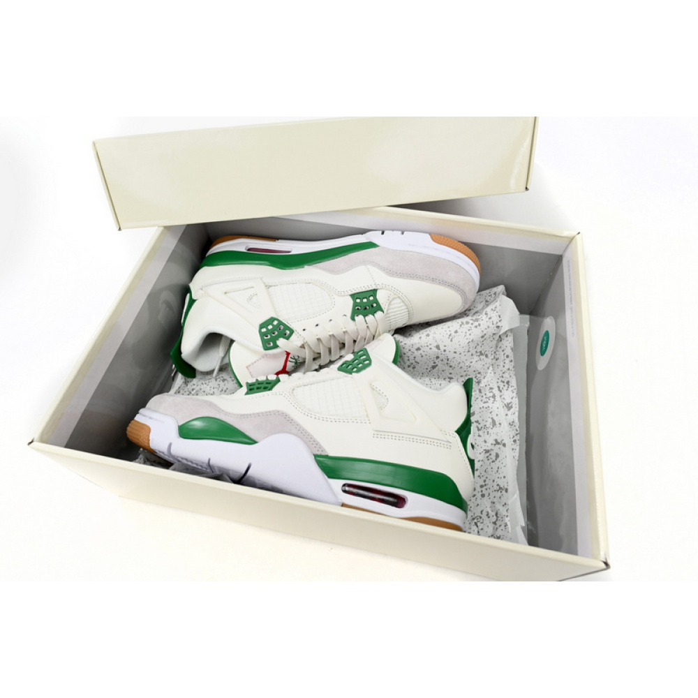 Q4 Batch Nike SB x Air Jordan 4 “Pine Green”Calaite