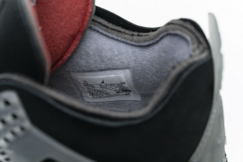 Q4 Batch OFF White x Air Jordan 4 Bred