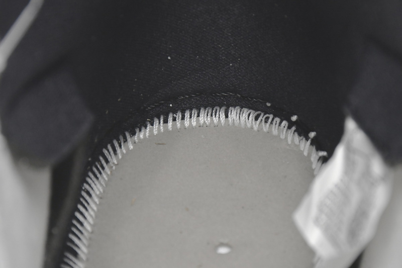 STOS  Air Jordan 1 Bleached Coral