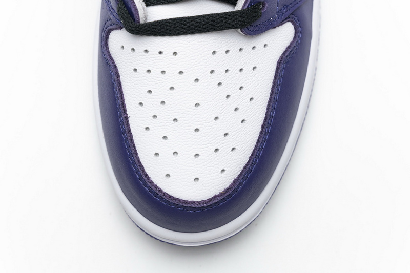 XH  Air Jordan 1 High OG “Court Purple”