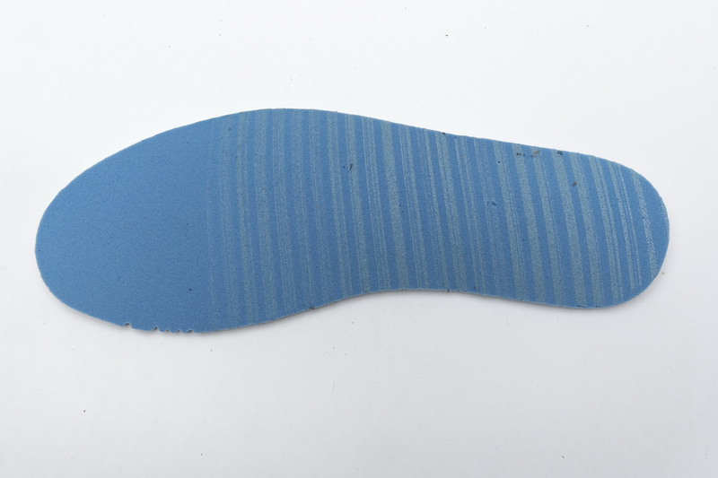 XH  Air Jordan Retro 1 High OG “Sahdow”