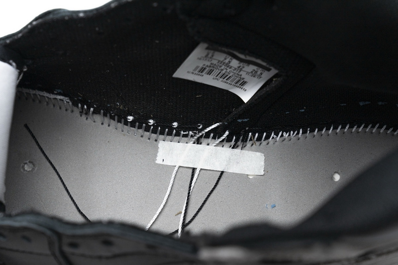 XH  Air Jordan Retro 1 High OG “Sahdow”