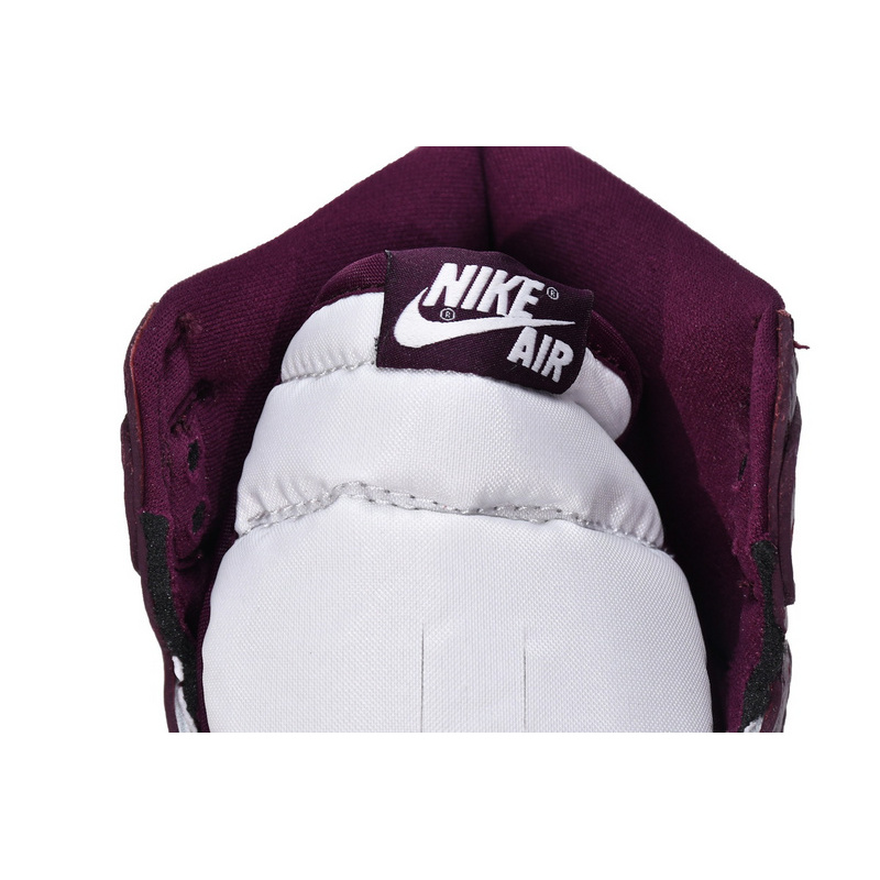 XH  Air Jordan 1 High OG Bordeaux