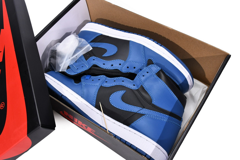 XH  Air Jordan 1 High OG Dark Marina Blue