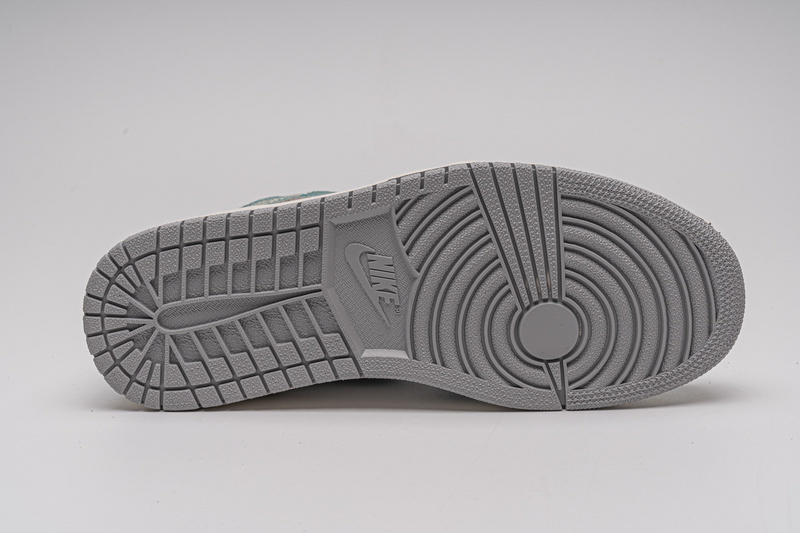 XH Air Jordan 1 High OG“Turbo Green”