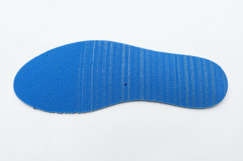 XH  Air Jordan 1 High OG University Blue