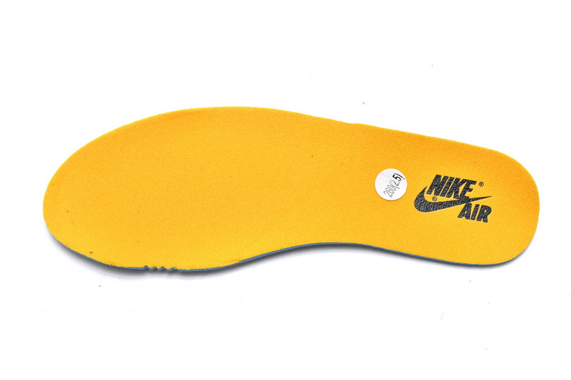 XH  Air Jordan 1 High OG Yellow Toe