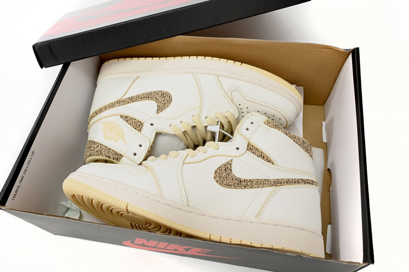 XH Air Jordan 1 High OG “Vibrations of Naija”