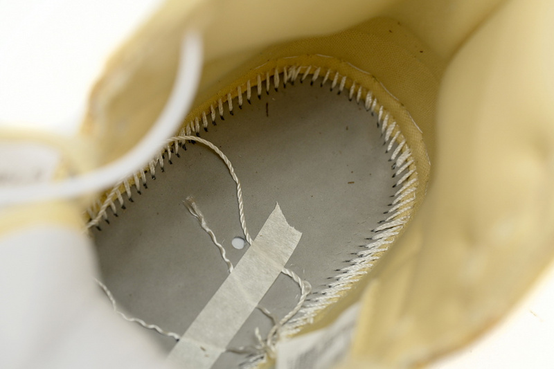 XH Air Jordan 1 High OG “Vibrations of Naija”