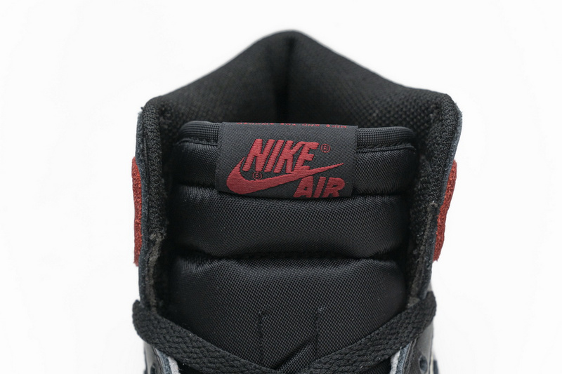 XH Air Jordan 1 High OG“Bred Toe”