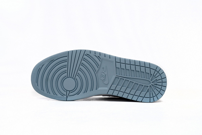 XH Air Jordan 1 High OG WMNS “Denim”