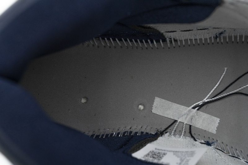 XH Air Jordan 1 Retro High OG “Obsidian University Blue”