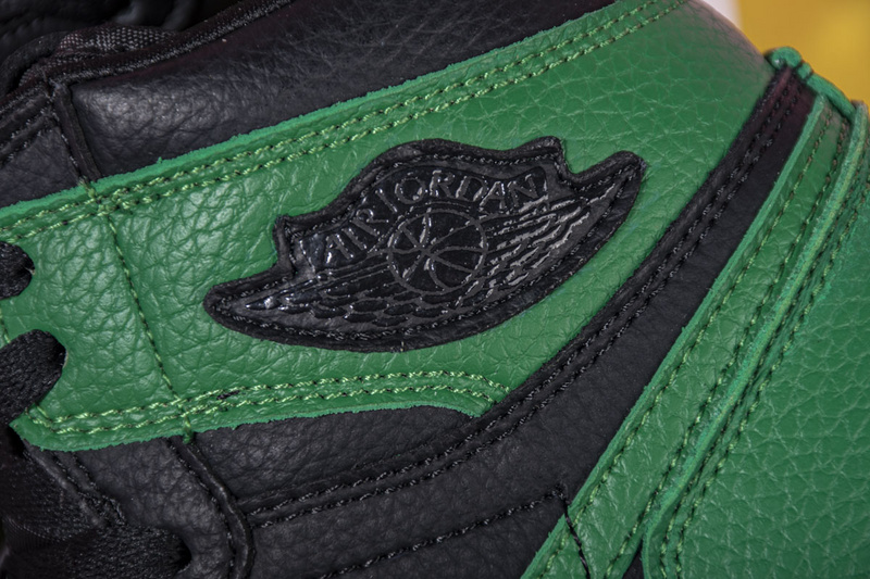 XH Air Jordan 1 Retro High OG “Pine Green”