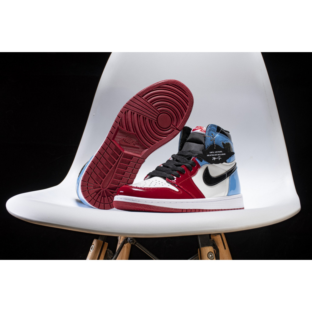 XH Air Jordan 1 Retro High OG Fearless