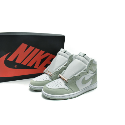 XH  Air Jordan 1 High OG Seafoam 02