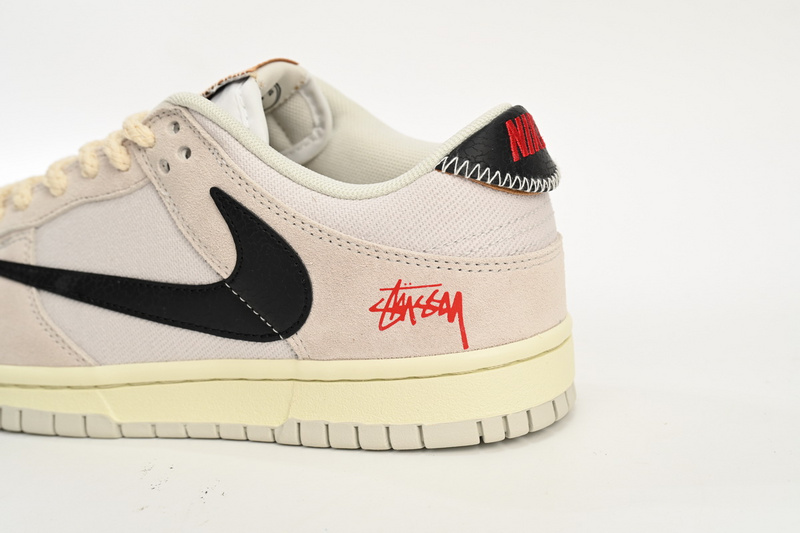 SX Stussy x Nike SB Dunk Low Stussy
