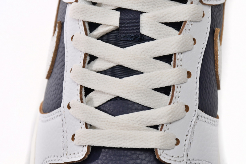 SX HUF x Nike SB Dunk Low NYC