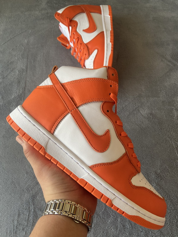  LF  Nike Dunk High Retro Orange Blaze