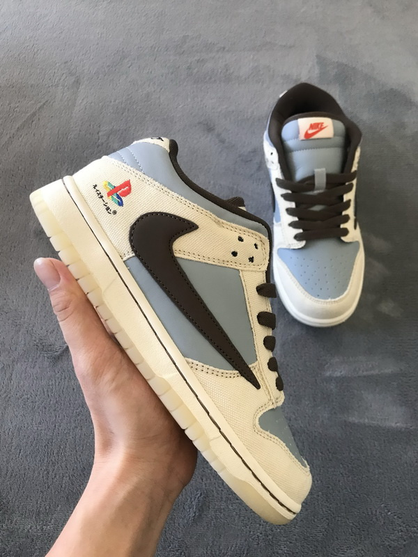  LF Travis Scott x PlayStation x Nike Dunk Low PS5