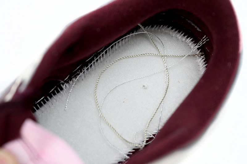 SX Nike Dunk Low “Valentine's Day”