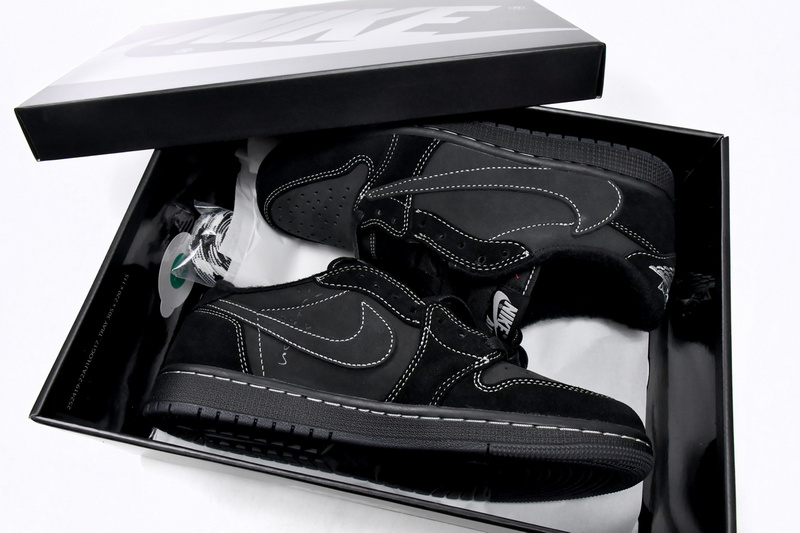 XP   Travis Scott x Air Jordan 1 Low OG SP Black Phantom
