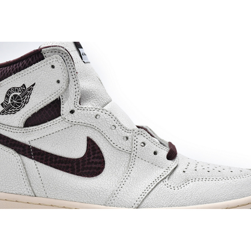  XP  Air Jordan 1 High OG Grey Brown Snake Pattern