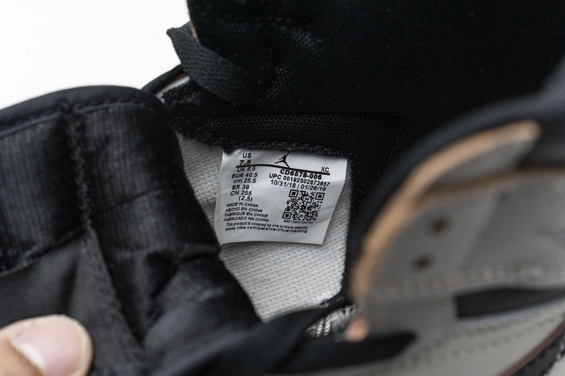  XP  Air Jordan 1 Retro High OG NYC to Paris