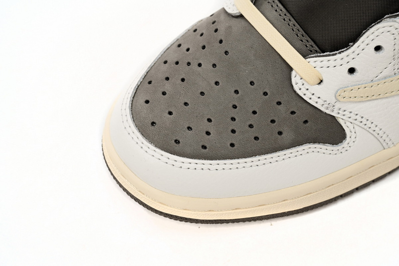  XPTravis Scott x Air Jordan 1 Low White Brown Barb