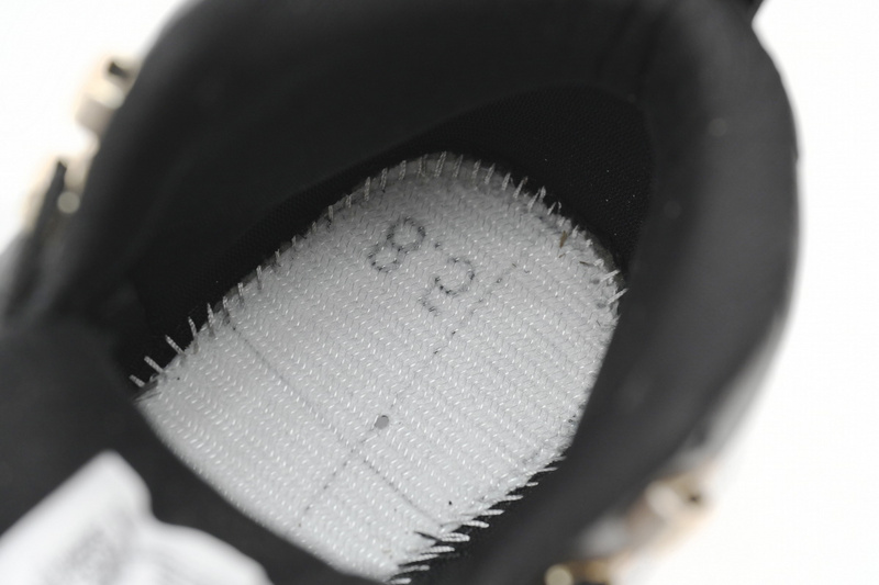 A1  Air Jordan 12 Black And “Playoffs”