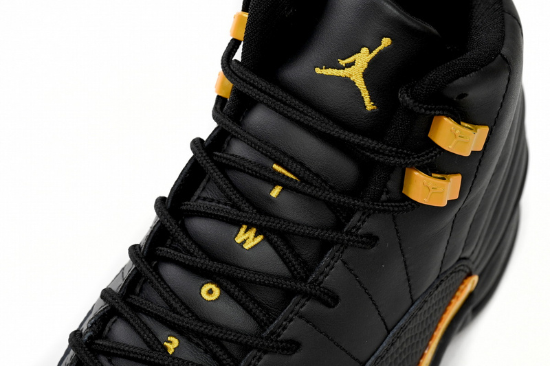 A1  Air Jordan 12“Black Taxi”