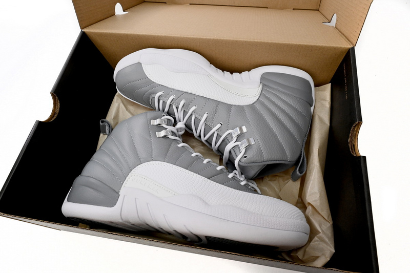 A1 Air Jordan 12 “Stealth”