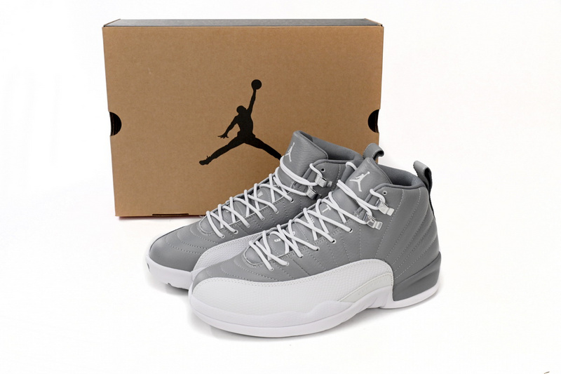 A1 Air Jordan 12 “Stealth”