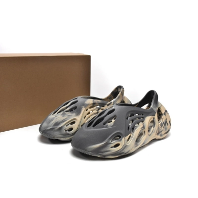 Adidas Yeezy Foam Runner MXT Moon Grey 02