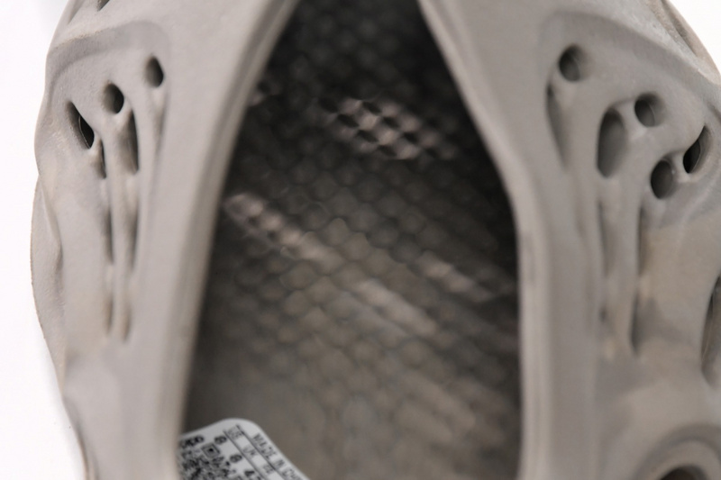 Adidas Yeezy Foam Runner Stone Sage