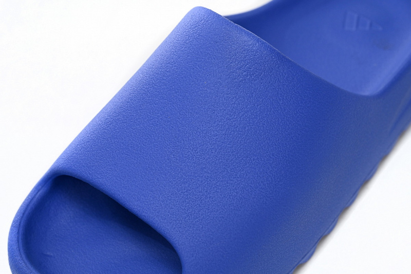 Adidas Yeezy Slide Blue