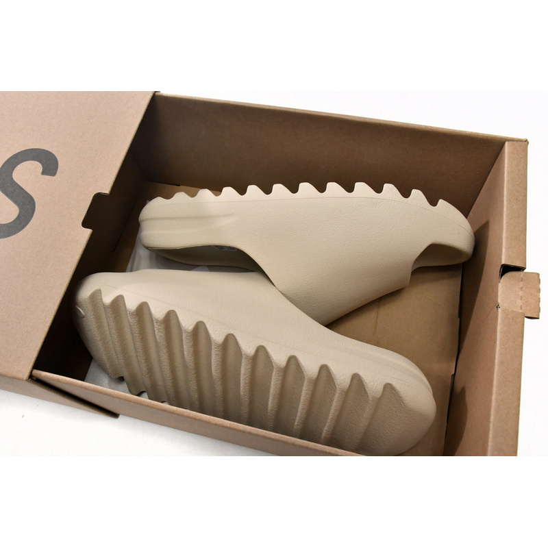 Adidas Yeezy Slide Bone