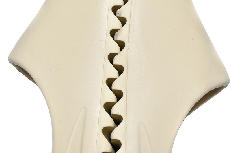 XP Adidas Yeezy Slide BONE