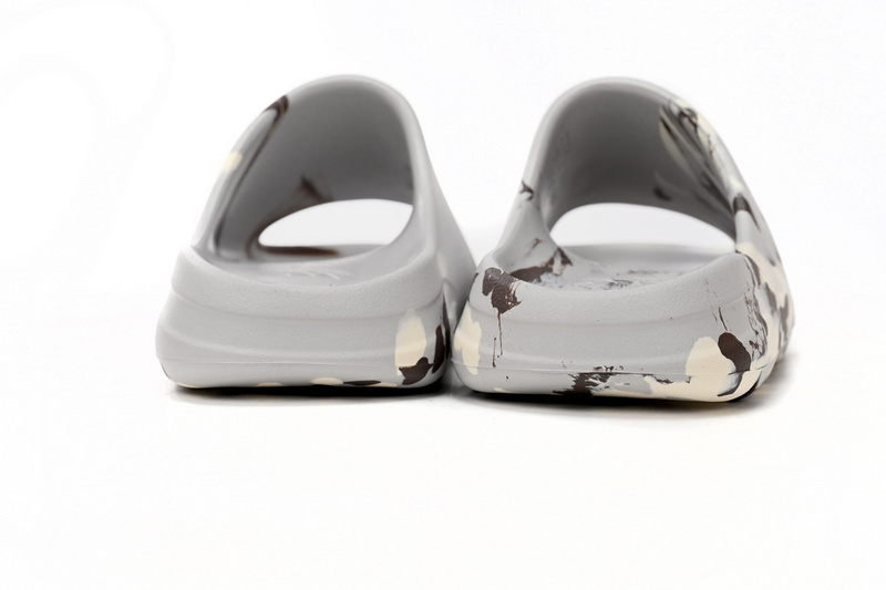 Adidas Yeezy Slide Enflame Oil Painting White Grey